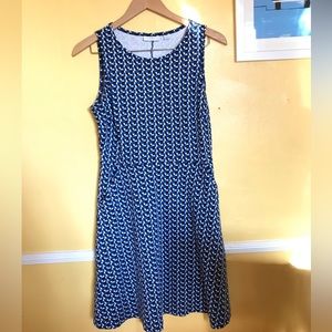 New York & Company sleeveless geometric fit flare dress with pockets